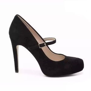 Black Suede VINCE CAMUTO BEVERLY Mary Jane Heels
